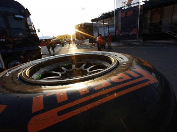 Titel-Bild zur News: Pirelli-Reifen