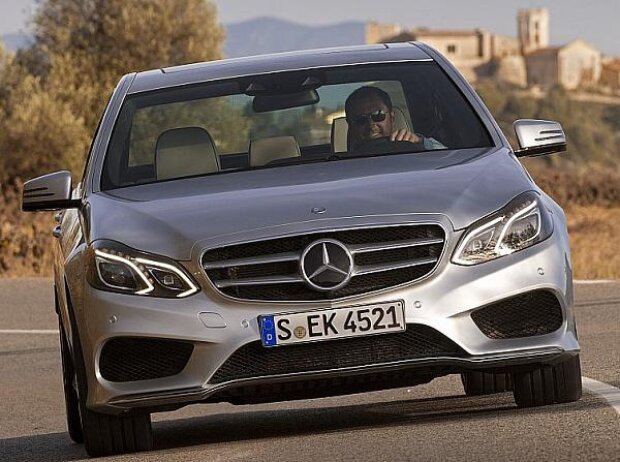 Titel-Bild zur News: Mercedes-Benz E 350 im AMG-Look