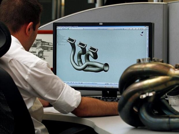 Titel-Bild zur News: V6-Turbo, Entwicklung, Design, CAD, Renault