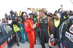 Fairer Verlierer: Kimi Räikkönen gratuliert dem Sieger