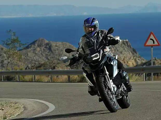 BMW R1200 GS Titel-Bild zur News: BMW R1200 GS