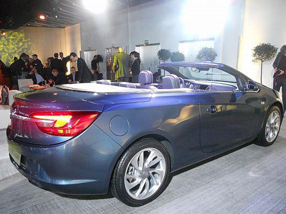 Opel Cascada