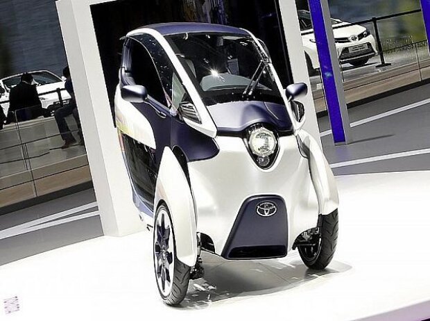 Titel-Bild zur News: Toyota i-Road Concept