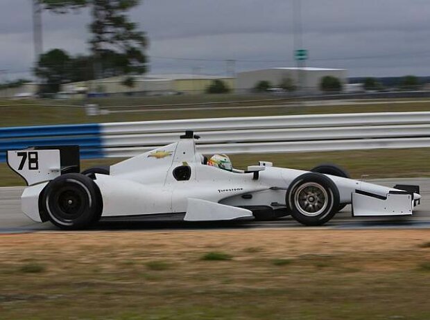Simona de Silvestro Simona de Silvestro