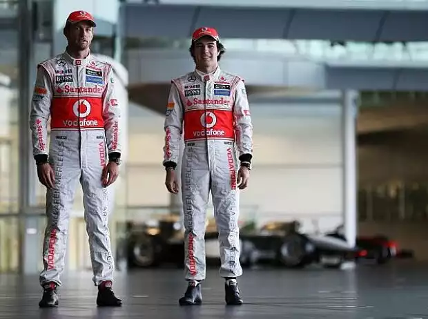 Titel-Bild zur News: Jenson Button, Sergio Perez