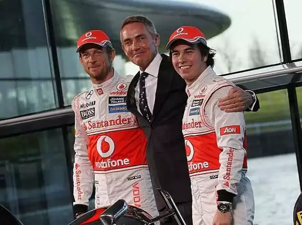 Jenson Button, Martin Whitmarsh, Sergio Perez Titel-Bild zur News: Jenson Button, Martin Whitmarsh, Sergio Perez