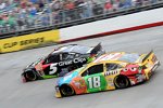 Kasey Kahne (Hendrick) und Kyle Busch (Gibbs)