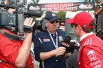 IndyCar-Reporterlegende Robin Miller interviewt Scott Dixon 