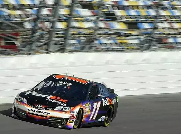 Denny Hamlin Titel-Bild zur News: Denny Hamlin