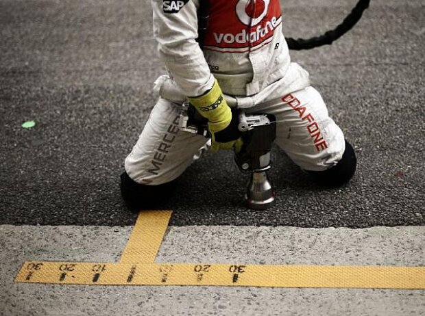 Mechaniker Boxenstopp McLaren Mechaniker Boxenstopp McLaren