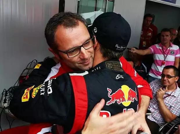 Sebastian Vettel, Stefano Domenicali Titel-Bild zur News: Sebastian Vettel, Stefano Domenicali