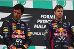 Angespannt Stimmung zwischen Sebastian Vettel (Red Bull) und Mark Webber (Red Bull) 