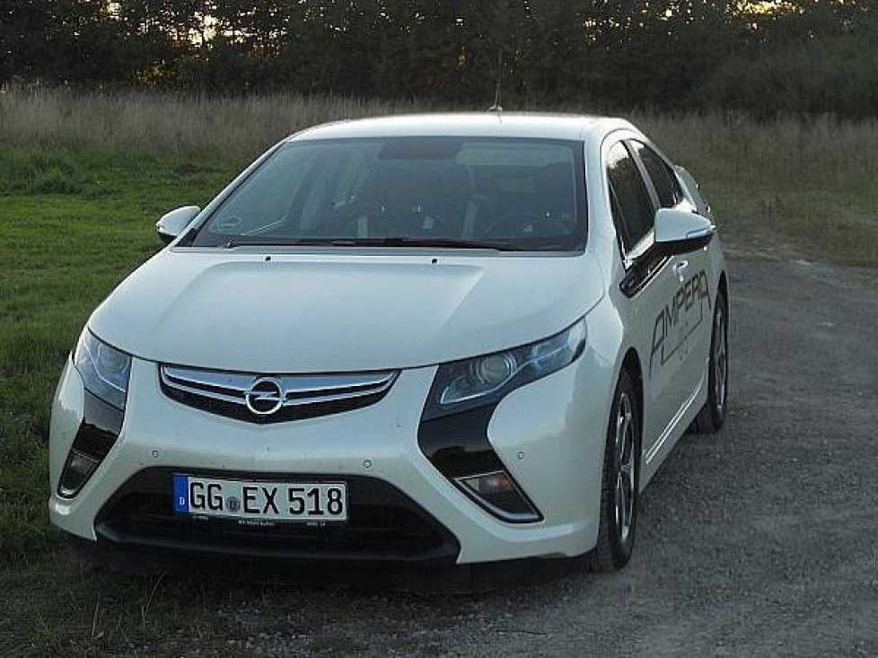 Opel Ampera