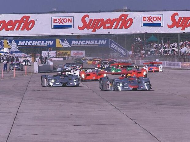 Audi R8 Sebring 2000 Audi R8 Sebring 2000