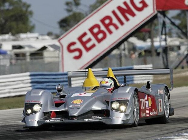 Audi R10 TDI Sebring 2006