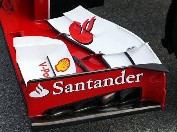 Titel-Bild zur News: Ferrari Frontflügel
