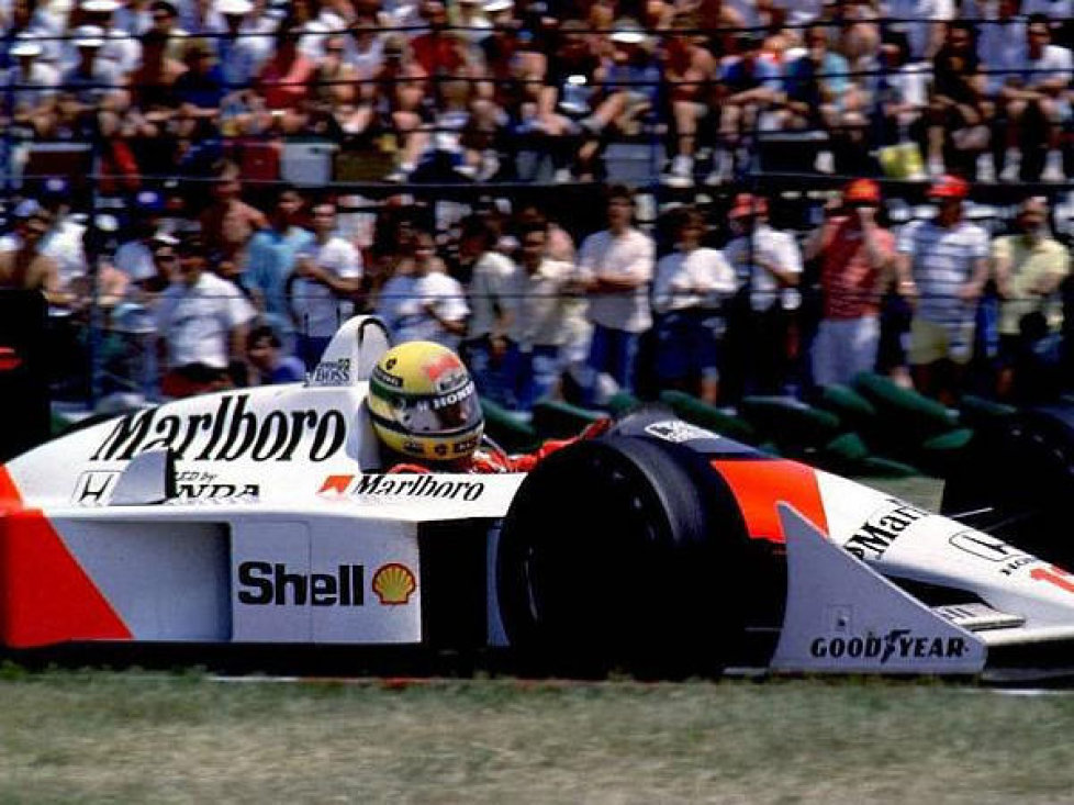 Ayrton Senna mclaren-honda mp4-4