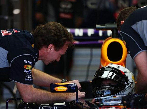 Christian Horner, Sebastian Vettel Christian Horner, Sebastian Vettel