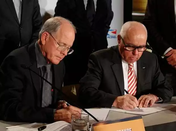 Jim France, Hans Werner Aufrecht Titel-Bild zur News: Jim France, Hans Werner Aufrecht