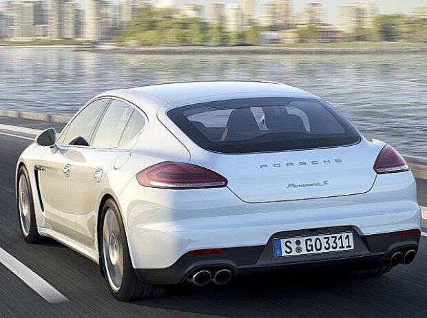 Porsche Panamera S E-Hybrid