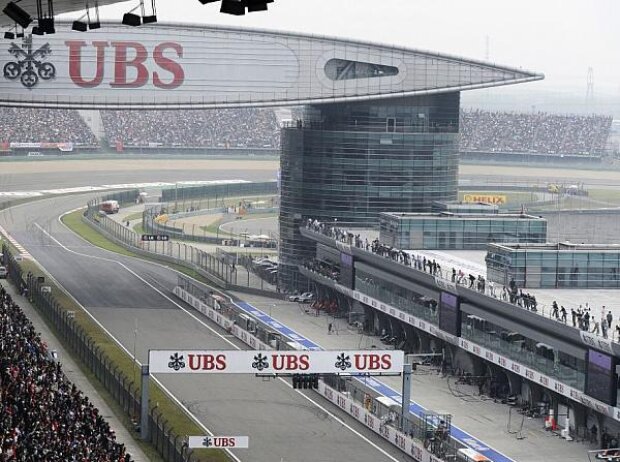 Schanghai, Shanghai, Kurve 1, Schneckenkurve, Turn 1 Schanghai, Shanghai, Kurve 1, Schneckenkurve, Turn 1