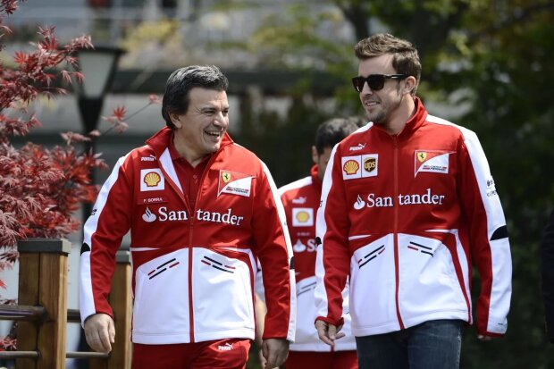 Ferrari Scuderia Ferrari F1 ~Fabrizio Borra und Fernando Alonso (Ferrari)~ Ferrari Scuderia Ferrari F1 ~Fabrizio Borra und Fernando Alonso (Ferrari)~