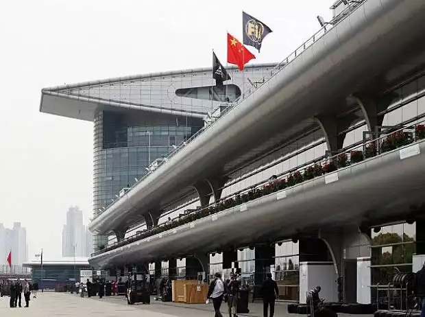 Paddock in Schanghai Titel-Bild zur News: Paddock in Schanghai