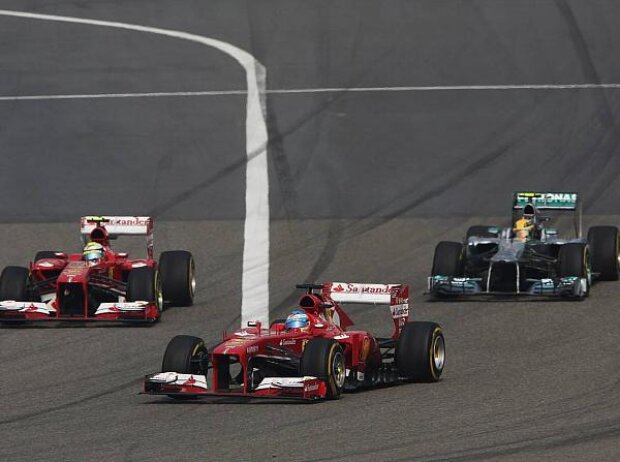 Fernando Alonso, Felipe Massa, Lewis Hamilton Fernando Alonso, Felipe Massa, Lewis Hamilton