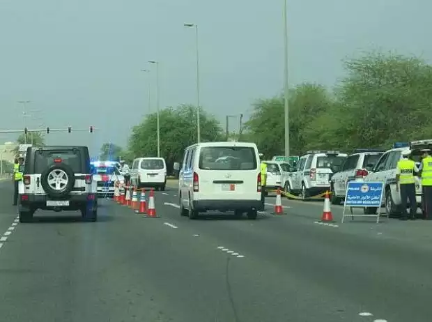 Sicherheits-Checkpoint auf dem Weg zur Rennstrecke in Bahrain Titel-Bild zur News: Sicherheits-Checkpoint auf dem Weg zur Rennstrecke in Bahrain