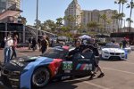 Das BMW-Team RLL macht es sich in Long Beach bequem