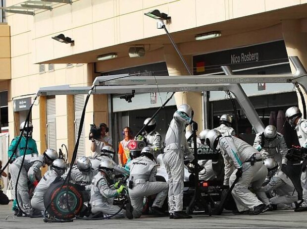 Lewis Hamilton Lewis Hamilton