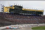 Start in Kansas mit Matt Kenseth (Gibbs) und Carl Edwards (Roush) 