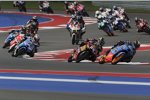 Alex Rins vor Luis Salom 