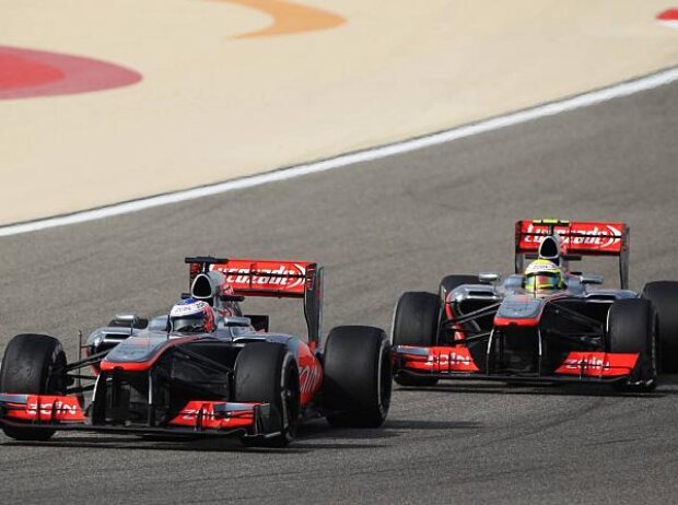 Titel-Bild zur News: Jenson Button, Sergio Perez
