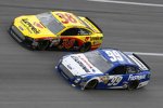 David Gilliland (Front Row) und Carl Edwards (Roush) 