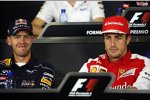 Sebastian Vettel (Red Bull) und Fernando Alonso (Ferrari) 