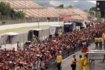 Die Fans in der Boxengasse