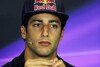 Bild zum Inhalt: Ricciardos roter Bulle in Spanien zu inkonstant