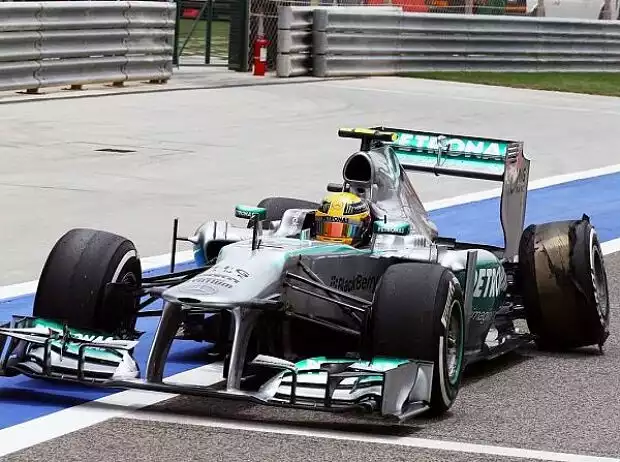 Lewis Hamilton, Reifen, Reifenschaden, Lauffläche Titel-Bild zur News: Lewis Hamilton, Reifen, Reifenschaden, Lauffläche