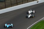 Simon Pagenaud vor Josef Newgarden und Tristan Vautier 