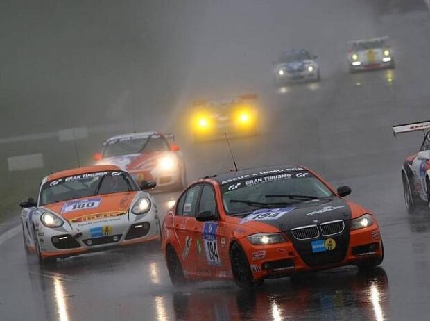 24 Stunden auf dem Nürburgring 24 Stunden auf dem Nürburgring