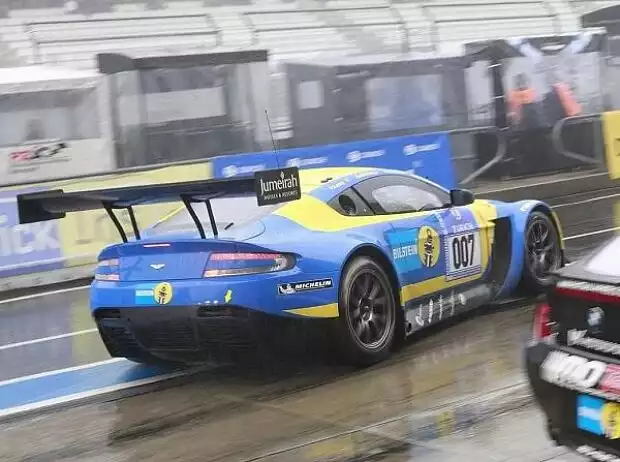 Darren Turner, Stefan Mücke, Allan Simonsen, Pedro Lamy Titel-Bild zur News: Darren Turner, Stefan Mücke, Allan Simonsen, Pedro Lamy
