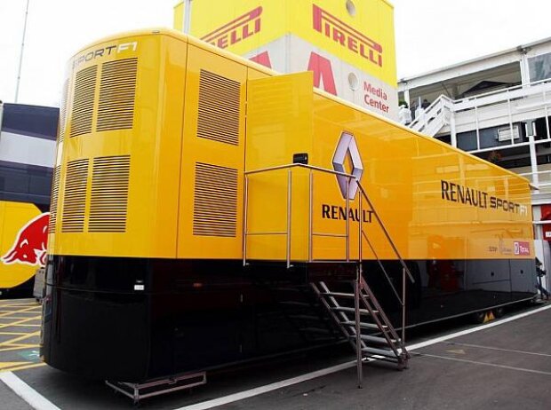 Renault Renault