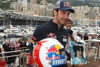 Bild zum Inhalt: Monaco und die Helme: Zwischen Heroen und Pin-Up-Girls