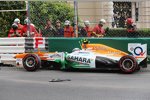 Auch Adrian Sutil (Force India) knallte in die Streckenbegrenzung.