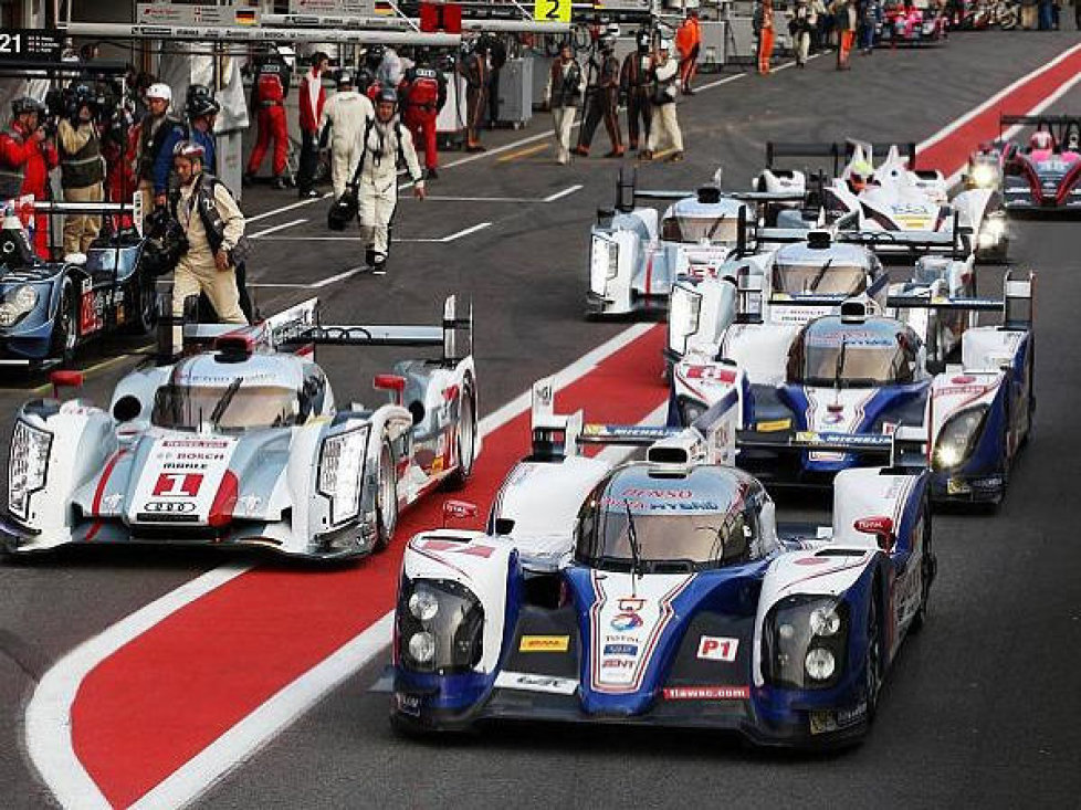 Alexander Wurz, Kazuki Nakajima, Marcel Fässler, Benoit Treluyer, Anthony Davidson, Sebastien Buemi, Stephane Sarrazin