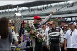 Tony Kanaan (KV) in der Victory Lane