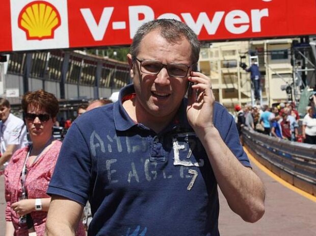 Stefano Domenicali, Telefon, Monaco Stefano Domenicali, Telefon, Monaco