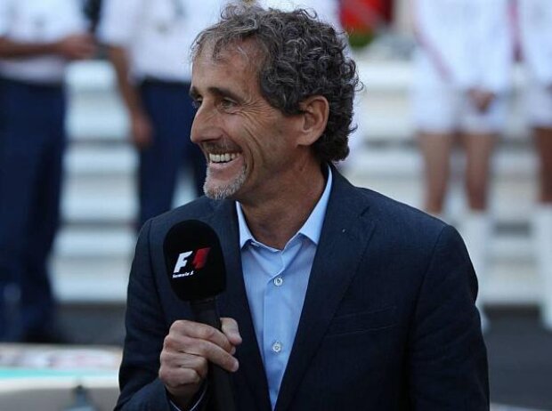 Titel-Bild zur News: Alain Prost, Mikrofon