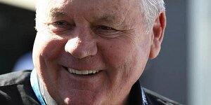 Alan Jones: Ein FIA-Rennkommissar im Interview